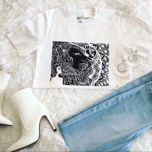 Lioness - T-Shirt
